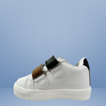 Tenis andaba con detalles de capibara - BA 1762