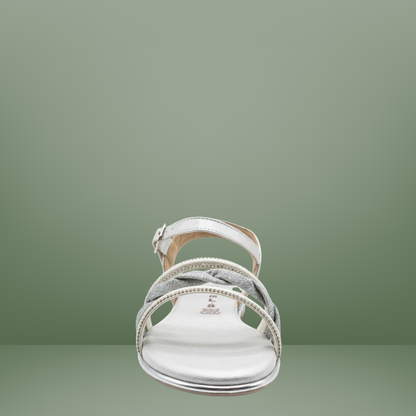 Sandalia plana con detalles de tira cruzada-Fredels 119