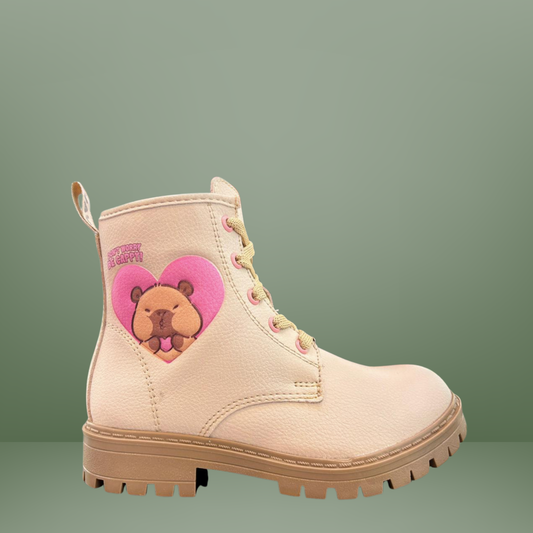 Botita con detalles de capibara - VA321021